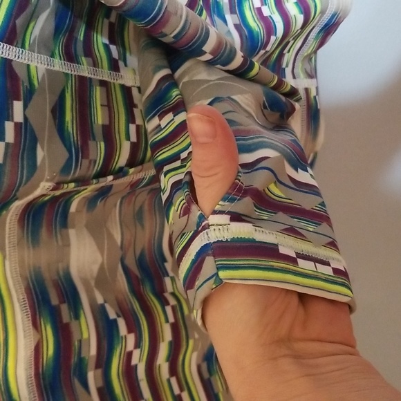 Fila Sport Size Large Quarter Zip - Picture 6 of 10